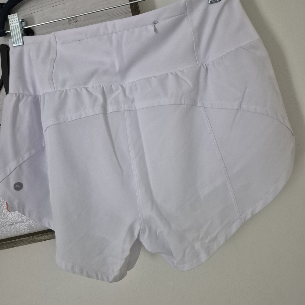 Gottex White Garment with Metallic Accents - Picture 6 of 10